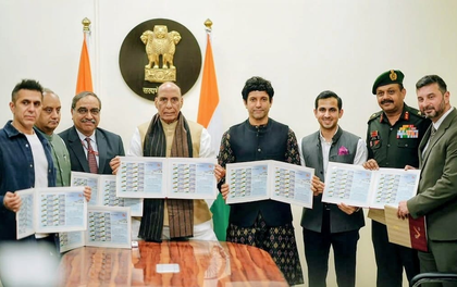 Farhan Akhtar shares pics as '120 Bahadur' makers launch 'My Stamp' based on the Rezang La War Memorial | Farhan Akhtar shares pics as '120 Bahadur' makers launch 'My Stamp' based on the Rezang La War Memorial