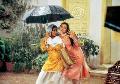 Divya Dutta celebrates 21 years of SRK-Preity Zinta starrer 'Veer-Zaara' | Divya Dutta celebrates 21 years of SRK-Preity Zinta starrer 'Veer-Zaara'