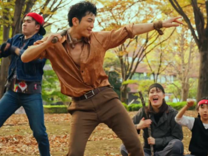 Japanese fan's clip showing him imitate Ram Charan's steps in 'Chikiri Chikiri' goes viral; 'Peddi' director reacts! | Japanese fan's clip showing him imitate Ram Charan's steps in 'Chikiri Chikiri' goes viral; 'Peddi' director reacts! Japanese fan's clip showing him imitate Ram Charan's steps in 'Chikiri Chikiri' goes viral; 'Peddi' director reacts! | Japanese fan's clip showing him imitate Ram Charan's steps in 'Chikiri Chikiri' goes viral; 'Peddi' director reacts!