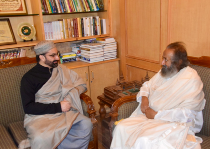 Sri Sri Ravi Shankar meets Mirwaiz Umar Farooq in Kashmir, discusses ‘interfaith harmony’ | Sri Sri Ravi Shankar meets Mirwaiz Umar Farooq in Kashmir, discusses ‘interfaith harmony’ Sri Sri Ravi Shankar meets Mirwaiz Umar Farooq in Kashmir, discusses ‘interfaith harmony’ | Sri Sri Ravi Shankar meets Mirwaiz Umar Farooq in Kashmir, discusses ‘interfaith harmony’