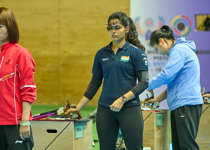 ISSF World C'ship: Esha Singh, Manu Bhaker in contention for spots in final after precision stage | ISSF World C'ship: Esha Singh, Manu Bhaker in contention for spots in final after precision stage