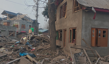 Delhi blast: Security forces demolish Umar's house in Kashmir | Delhi blast: Security forces demolish Umar's house in Kashmir