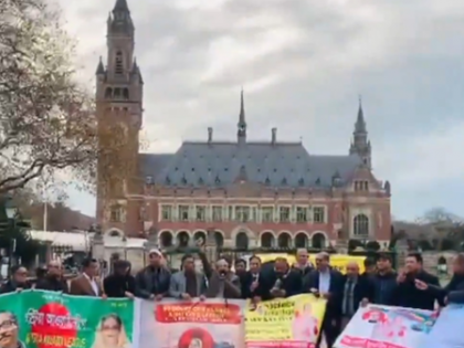 Bangladeshi expatriates form human chain in Netherlands to protest human rights abuses back home | Bangladeshi expatriates form human chain in Netherlands to protest human rights abuses back home Bangladeshi expatriates form human chain in Netherlands to protest human rights abuses back home | Bangladeshi expatriates form human chain in Netherlands to protest human rights abuses back home