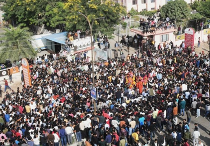 Karni Sena holds protest to seek MP govt's action against police excess in Harda | Karni Sena holds protest to seek MP govt's action against police excess in Harda Karni Sena holds protest to seek MP govt's action against police excess in Harda | Karni Sena holds protest to seek MP govt's action against police excess in Harda