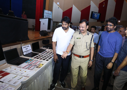 Piracy network kingpin had data of 50 lakh subscribers, 21,000 movies | Piracy network kingpin had data of 50 lakh subscribers, 21,000 movies Piracy network kingpin had data of 50 lakh subscribers, 21,000 movies | Piracy network kingpin had data of 50 lakh subscribers, 21,000 movies