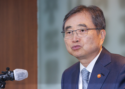 South Korea's FM calls nuclear-free Korean Peninsula 'imperative', never to be abandoned | South Korea's FM calls nuclear-free Korean Peninsula 'imperative', never to be abandoned South Korea's FM calls nuclear-free Korean Peninsula 'imperative', never to be abandoned | South Korea's FM calls nuclear-free Korean Peninsula 'imperative', never to be abandoned