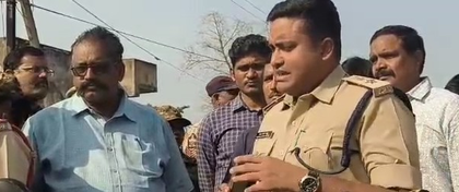 Security guards of Maoist chief among 50 arrested in Andhra Pradesh | Security guards of Maoist chief among 50 arrested in Andhra Pradesh Security guards of Maoist chief among 50 arrested in Andhra Pradesh | Security guards of Maoist chief among 50 arrested in Andhra Pradesh