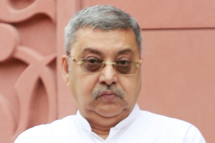 Bengal Guv files suit against Kalyan Banerjee over Raj Bhavan weapon remarks | Bengal Guv files suit against Kalyan Banerjee over Raj Bhavan weapon remarks Bengal Guv files suit against Kalyan Banerjee over Raj Bhavan weapon remarks | Bengal Guv files suit against Kalyan Banerjee over Raj Bhavan weapon remarks