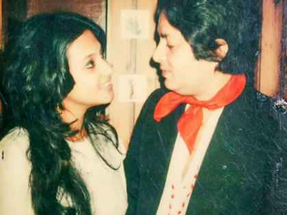 Riyaa Senn misses late father, shares throwback images of him with mother Moon Moon Sen | Riyaa Senn misses late father, shares throwback images of him with mother Moon Moon Sen Riyaa Senn misses late father, shares throwback images of him with mother Moon Moon Sen | Riyaa Senn misses late father, shares throwback images of him with mother Moon Moon Sen