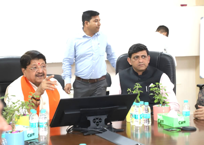 Dedicated parking is mandatory at every Metro Station: MP Minister | Dedicated parking is mandatory at every Metro Station: MP Minister