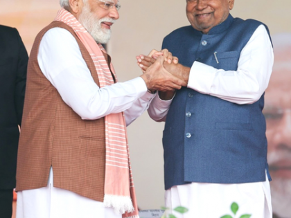 NDA show of strength: Nitish Kumar takes oath as Bihar CM for 10th time, PM Modi attends ceremony | NDA show of strength: Nitish Kumar takes oath as Bihar CM for 10th time, PM Modi attends ceremony