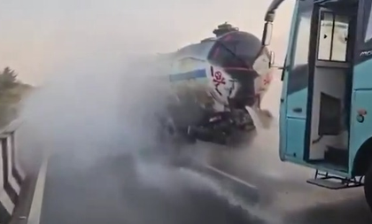 Narrow escape for passengers as bus rams into chemical tanker in Telangana | Narrow escape for passengers as bus rams into chemical tanker in Telangana