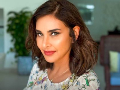 Lisa Ray reveals her career began in deep grief after her mother was left paralyzed in an accident | Lisa Ray reveals her career began in deep grief after her mother was left paralyzed in an accident Lisa Ray reveals her career began in deep grief after her mother was left paralyzed in an accident | Lisa Ray reveals her career began in deep grief after her mother was left paralyzed in an accident