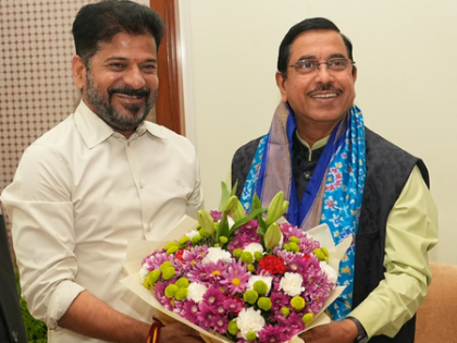 CM Reddy moots free fine rice scheme across the country on Telangana model | CM Reddy moots free fine rice scheme across the country on Telangana model CM Reddy moots free fine rice scheme across the country on Telangana model | CM Reddy moots free fine rice scheme across the country on Telangana model