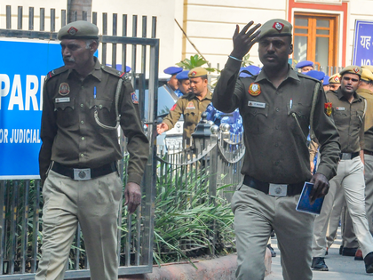 Al-Falah varsity founder also accused of cheating Bhopal gas victims 24 years ago | Al-Falah varsity founder also accused of cheating Bhopal gas victims 24 years ago