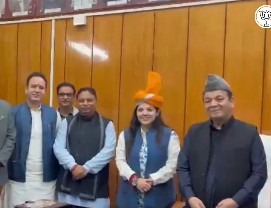 Devyani Rana of BJP, PDP's Aga Muntazir sworn in as MLAs in J&K | Devyani Rana of BJP, PDP's Aga Muntazir sworn in as MLAs in J&K