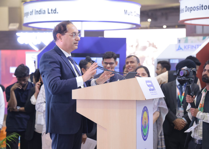 SEBI considering inclusion of REITs, InvITs in market indices to boost liquidity | SEBI considering inclusion of REITs, InvITs in market indices to boost liquidity