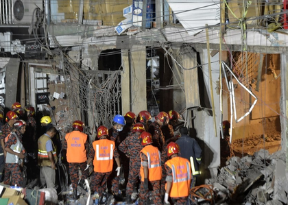 Three killed after 5.7 magnitude earthquake jolts Bangladesh | Three killed after 5.7 magnitude earthquake jolts Bangladesh