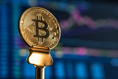 Bitcoin falls to seven-month low as US economic concerns weigh on traders | Bitcoin falls to seven-month low as US economic concerns weigh on traders