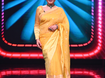 Indian Idol 16: Raveena Tandon makes 'parathas' with Badshah, makes his birthday memorable | Indian Idol 16: Raveena Tandon makes 'parathas' with Badshah, makes his birthday memorable