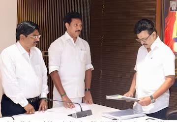 TN govt ramps up efforts on TET relief; Minister briefs CM Stalin on review petition | TN govt ramps up efforts on TET relief; Minister briefs CM Stalin on review petition
