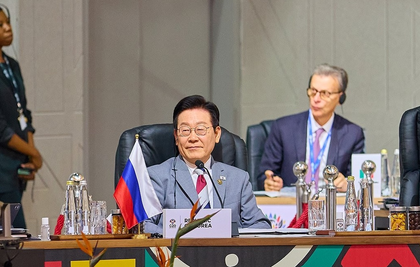 S. Korean President Lee urges revitalisation of WTO at G20 Summit | S. Korean President Lee urges revitalisation of WTO at G20 Summit