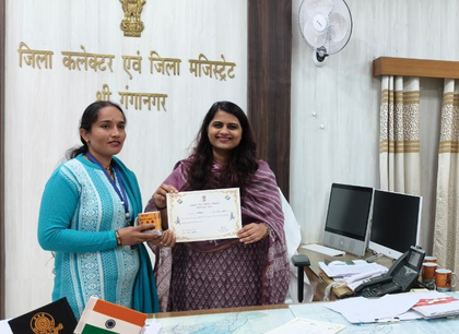 Rajasthan women BLOs walk the extra mile in voter list SIR drive | Rajasthan women BLOs walk the extra mile in voter list SIR drive