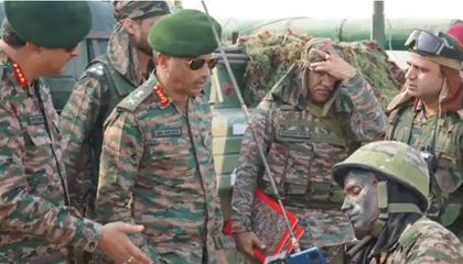 Army’s Western Command chief reviews validation of Ashni drone platoon | Army’s Western Command chief reviews validation of Ashni drone platoon