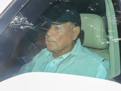 Salim Khan has been shifted to ICU, says doctor | Salim Khan has been shifted to ICU, says doctor Salim Khan has been shifted to ICU, says doctor | Salim Khan has been shifted to ICU, says doctor