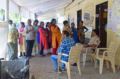 Over 11 lakh duplicate voter entries detected in Mumbai, BMC aims to remove them by Nov 27 | Over 11 lakh duplicate voter entries detected in Mumbai, BMC aims to remove them by Nov 27