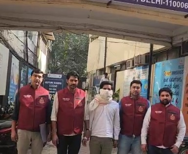 Cyber Cell busts Rs 1.6 crore pan-India stock market investment fraud; key accused arrested | Cyber Cell busts Rs 1.6 crore pan-India stock market investment fraud; key accused arrested Cyber Cell busts Rs 1.6 crore pan-India stock market investment fraud; key accused arrested | Cyber Cell busts Rs 1.6 crore pan-India stock market investment fraud; key accused arrested