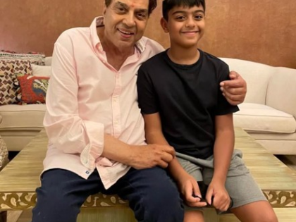 Kajol mourns Dharmendra’s loss: The OG of the Good Man is gone | Kajol mourns Dharmendra’s loss: The OG of the Good Man is gone Kajol mourns Dharmendra’s loss: The OG of the Good Man is gone | Kajol mourns Dharmendra’s loss: The OG of the Good Man is gone