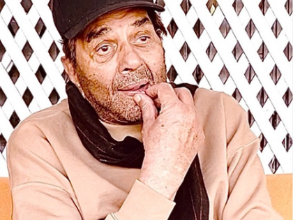 ‘An era ends’: Nitin Gadkari expresses sadness over Dharmendra’s demise | ‘An era ends’: Nitin Gadkari expresses sadness over Dharmendra’s demise ‘An era ends’: Nitin Gadkari expresses sadness over Dharmendra’s demise | ‘An era ends’: Nitin Gadkari expresses sadness over Dharmendra’s demise