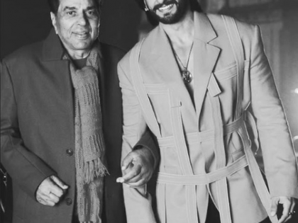 Deepika Padukone, Ranveer Singh reach crematorium to bid Dharmendra a final goodbye | Deepika Padukone, Ranveer Singh reach crematorium to bid Dharmendra a final goodbye
