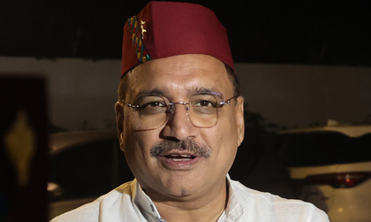 Delhi govt preparing to give monthly allowance to women: BJP | Delhi govt preparing to give monthly allowance to women: BJP