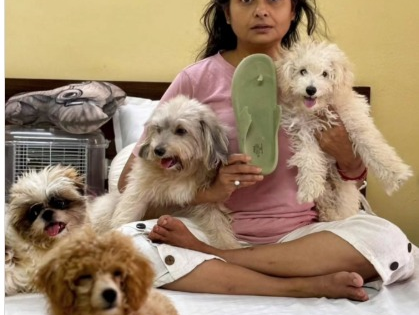 Jaya Bhattacharya quips her ‘slippers’ lost to the ‘boarding squad’ | Jaya Bhattacharya quips her ‘slippers’ lost to the ‘boarding squad’