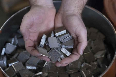 Union Cabinet okays Rs 7,280 crore scheme for manufacturing Rare Earth Permanent Magnets | Union Cabinet okays Rs 7,280 crore scheme for manufacturing Rare Earth Permanent Magnets Union Cabinet okays Rs 7,280 crore scheme for manufacturing Rare Earth Permanent Magnets | Union Cabinet okays Rs 7,280 crore scheme for manufacturing Rare Earth Permanent Magnets