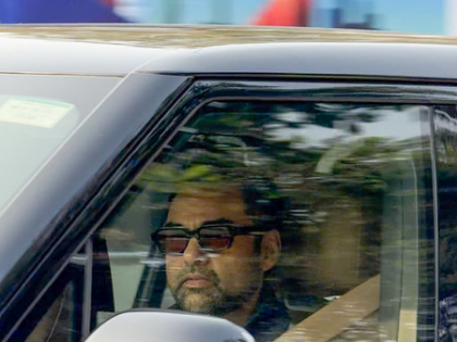 Abhay Deol arrives early at the prayer meet of late superstar 'uncle' Dharmendra | Abhay Deol arrives early at the prayer meet of late superstar 'uncle' Dharmendra