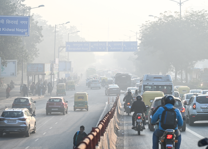 Delhi’s air quality stays ‘very poor’ for 15th day | Delhi’s air quality stays ‘very poor’ for 15th day Delhi’s air quality stays ‘very poor’ for 15th day | Delhi’s air quality stays ‘very poor’ for 15th day
