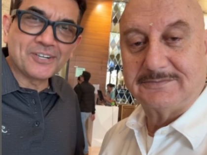 Anupam Kher says Chef Sanjeev Kapoor made 'food fashionable in India' | Anupam Kher says Chef Sanjeev Kapoor made 'food fashionable in India'