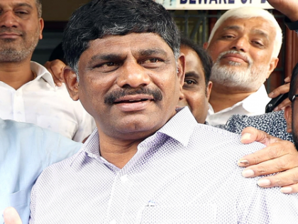 K'taka leadership row: DK Suresh says CM Siddaramaiah, his deputy Shivakumar have 'cleared the air' | K'taka leadership row: DK Suresh says CM Siddaramaiah, his deputy Shivakumar have 'cleared the air' K'taka leadership row: DK Suresh says CM Siddaramaiah, his deputy Shivakumar have 'cleared the air' | K'taka leadership row: DK Suresh says CM Siddaramaiah, his deputy Shivakumar have 'cleared the air'