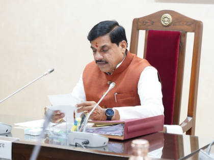 'Congress has close connection with Naxals, anti-national people': MP CM | 'Congress has close connection with Naxals, anti-national people': MP CM