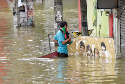 Nepal announces $200,000 aid to flood-hit Sri Lanka as death toll tops 200 | Nepal announces $200,000 aid to flood-hit Sri Lanka as death toll tops 200 Nepal announces $200,000 aid to flood-hit Sri Lanka as death toll tops 200 | Nepal announces $200,000 aid to flood-hit Sri Lanka as death toll tops 200