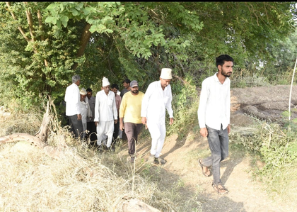 Gujarat ensures fertiliser supply for Rabi season, appeals to farmers not to fall for rumours | Gujarat ensures fertiliser supply for Rabi season, appeals to farmers not to fall for rumours Gujarat ensures fertiliser supply for Rabi season, appeals to farmers not to fall for rumours | Gujarat ensures fertiliser supply for Rabi season, appeals to farmers not to fall for rumours