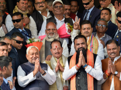 First session of 18th Bihar Legislative Assembly begins; MLAs take oath | First session of 18th Bihar Legislative Assembly begins; MLAs take oath First session of 18th Bihar Legislative Assembly begins; MLAs take oath | First session of 18th Bihar Legislative Assembly begins; MLAs take oath