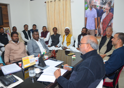 Congress workers slam leadership in first review meeting after debacle in Bihar polls | Congress workers slam leadership in first review meeting after debacle in Bihar polls