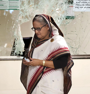 Bangladesh: Sheikh Hasina, family members sentenced to 5 years in jail in graft case | Bangladesh: Sheikh Hasina, family members sentenced to 5 years in jail in graft case
