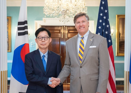 S. Korea, US to swiftly launch working groups on summit agreements | S. Korea, US to swiftly launch working groups on summit agreements S. Korea, US to swiftly launch working groups on summit agreements | S. Korea, US to swiftly launch working groups on summit agreements