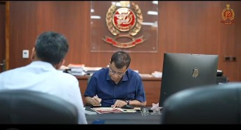 ED steps into Jharkhand liquor scam probe, gets court nod to question accused | ED steps into Jharkhand liquor scam probe, gets court nod to question accused ED steps into Jharkhand liquor scam probe, gets court nod to question accused | ED steps into Jharkhand liquor scam probe, gets court nod to question accused