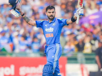 Anushka Sharma celebrates Virat Kohli's 53rd ODI century | Anushka Sharma celebrates Virat Kohli's 53rd ODI century